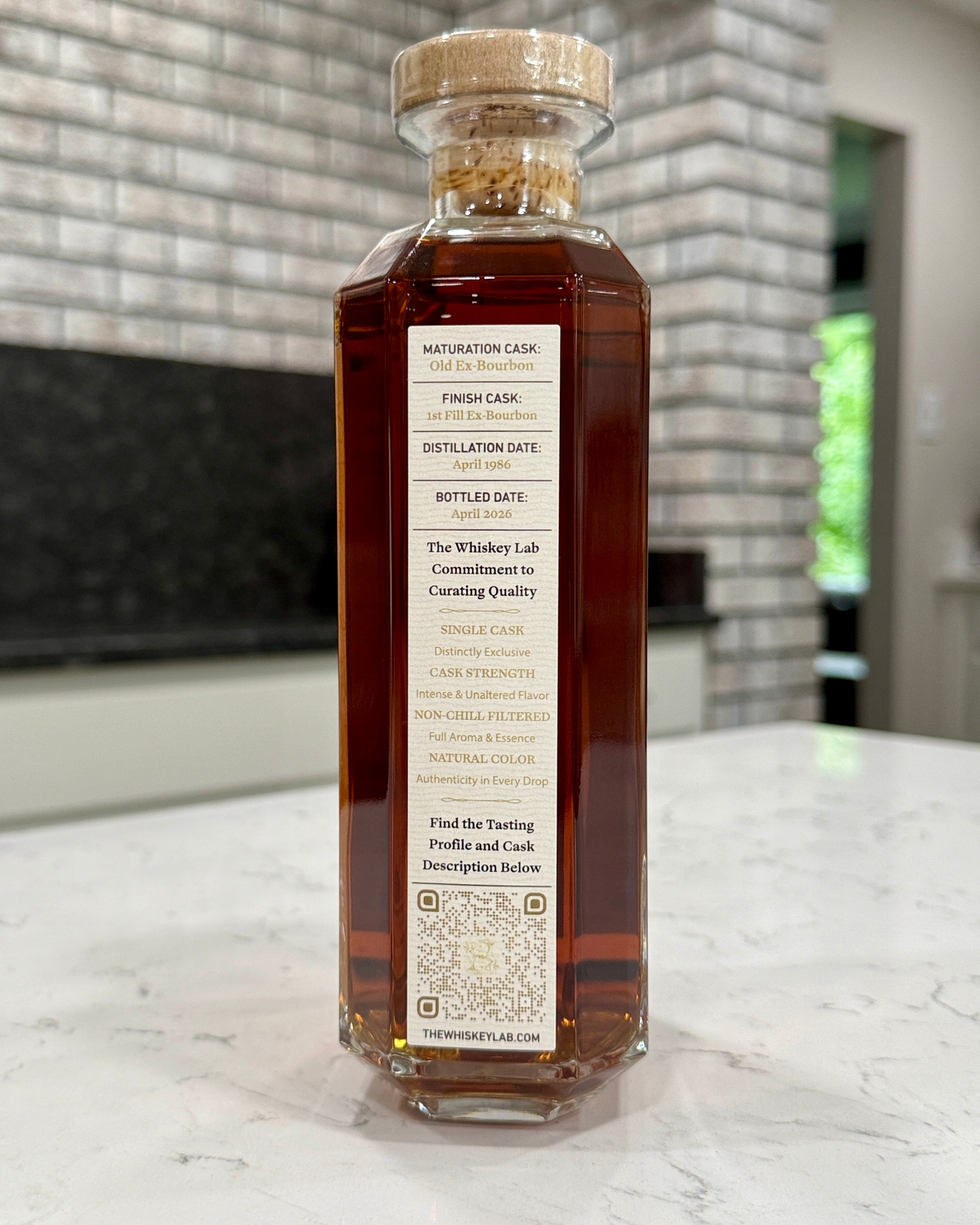Whispering Waters – Invergordon 40 Year – 2nd Fill Oloroso – The